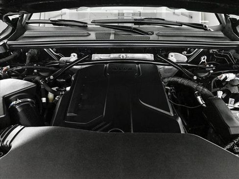 Certified 2025 Audi Q5 Premium w/ Convenience Package image 23