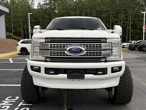 Used 2018 Ford F250 Platinum w/ Platinum Ultimate Package AWD/4WD image 5