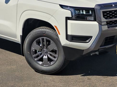 New 2026 Nissan Frontier SV image 3