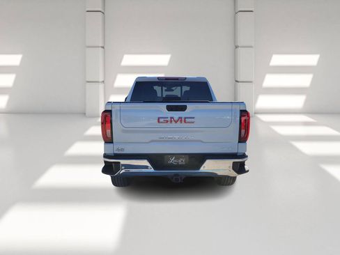 New 2026 GMC Sierra 1500 SLT image 6