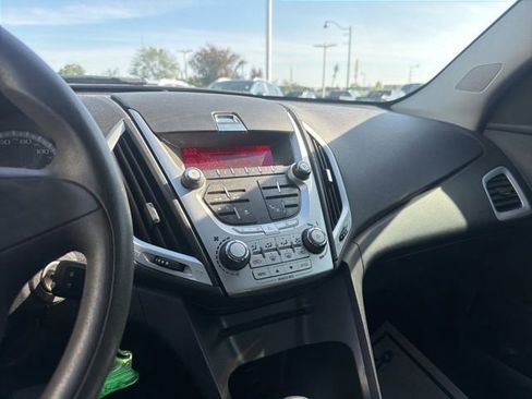 Used 2010 GMC Terrain SLE FWD image 23