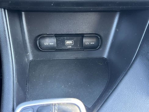 Used 2022 Kia Sportage LX FWD image 6
