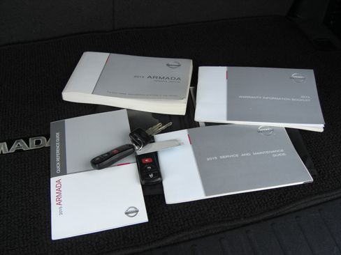 Used 2015 Nissan Armada SV image 12