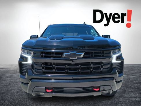 Used 2024 Chevrolet Silverado 1500 LT Trail Boss w/ LT Trail Boss Premium Package AWD/4WD image 9