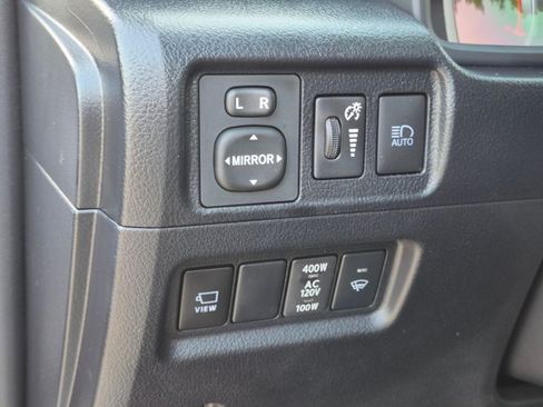 Used 2024 Toyota 4Runner Limited AWD/4WD image 13