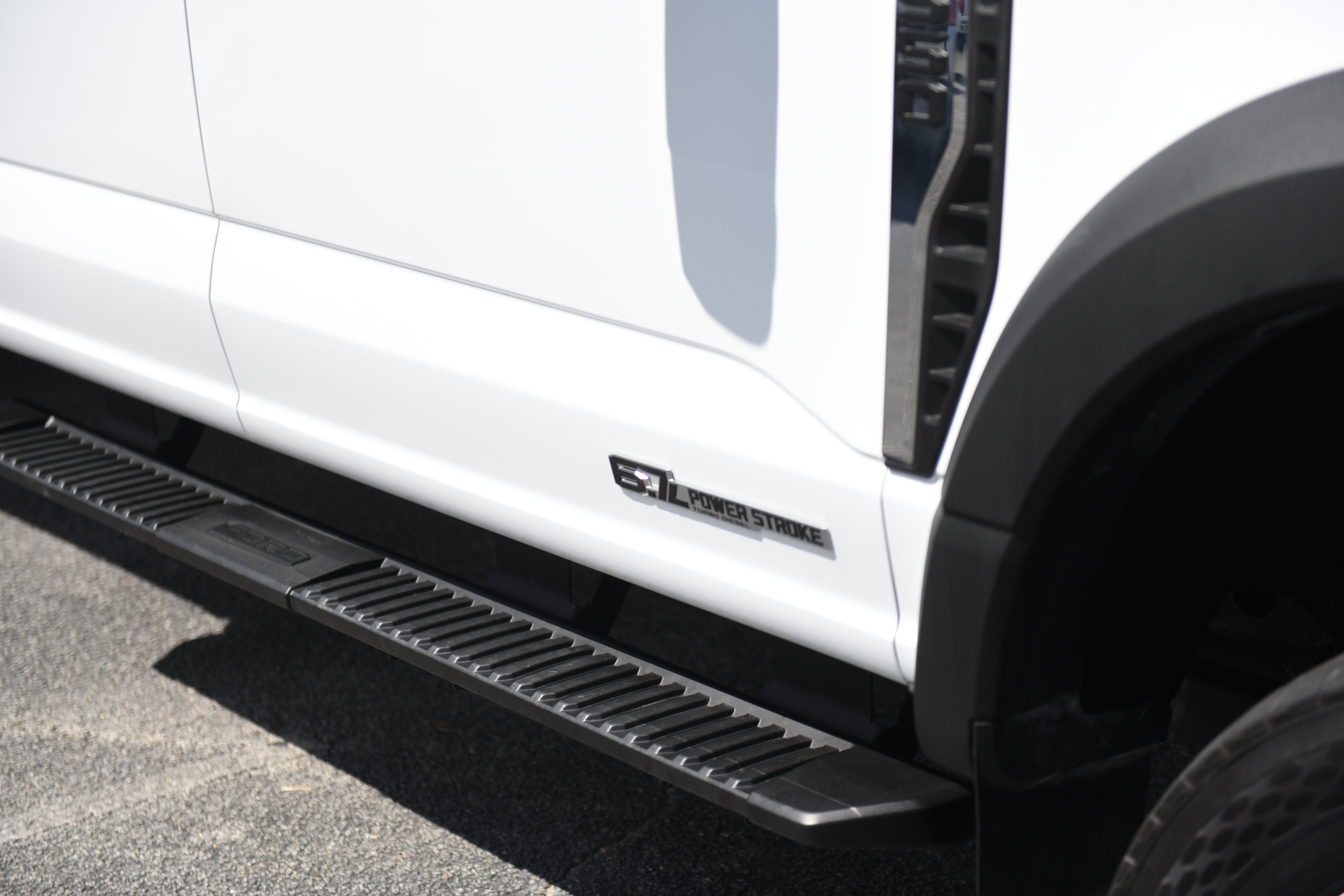 Used 2026 Ford F550 4x4 Crew Cab image 5