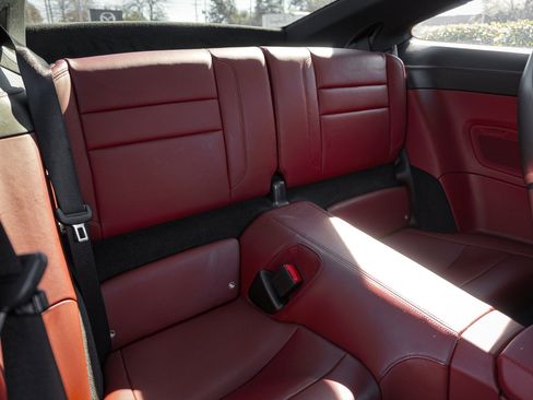 Used 2020 Porsche 911 Carrera 4S w/ Premium Package image 36