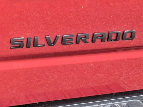 Certified 2024 Chevrolet Silverado 1500 LT Trail Boss w/ Convenience Package II image 29