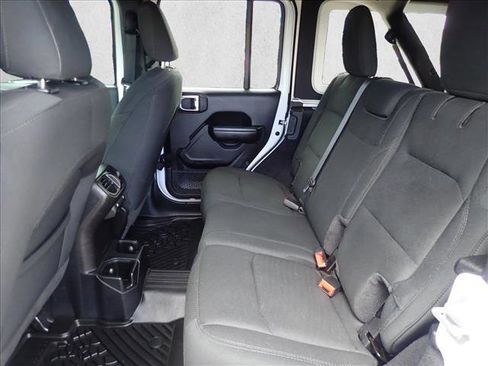 Used 2021 Jeep Wrangler Unlimited Sport AWD/4WD image 9