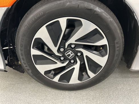 Used 2019 Honda Civic LX image 21