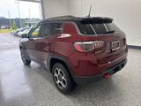 Used 2022 Jeep Compass Trailhawk w/ Trailhawk Convenience Group image 2