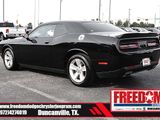Used 2023 Dodge Challenger SXT image 3