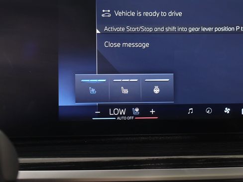 Used 2026 BMW X7 xDrive40i AWD/4WD image 7