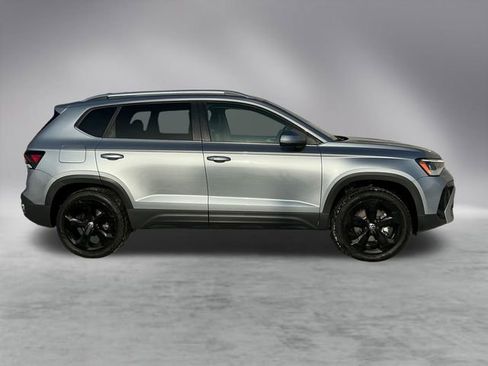 Certified 2025 Volkswagen Taos SEL w/ Black Wheel Plus Package image 3