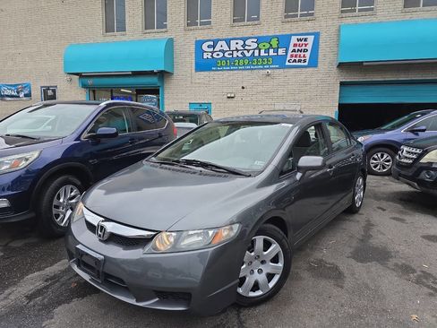Used 2009 Honda Civic LX image 2