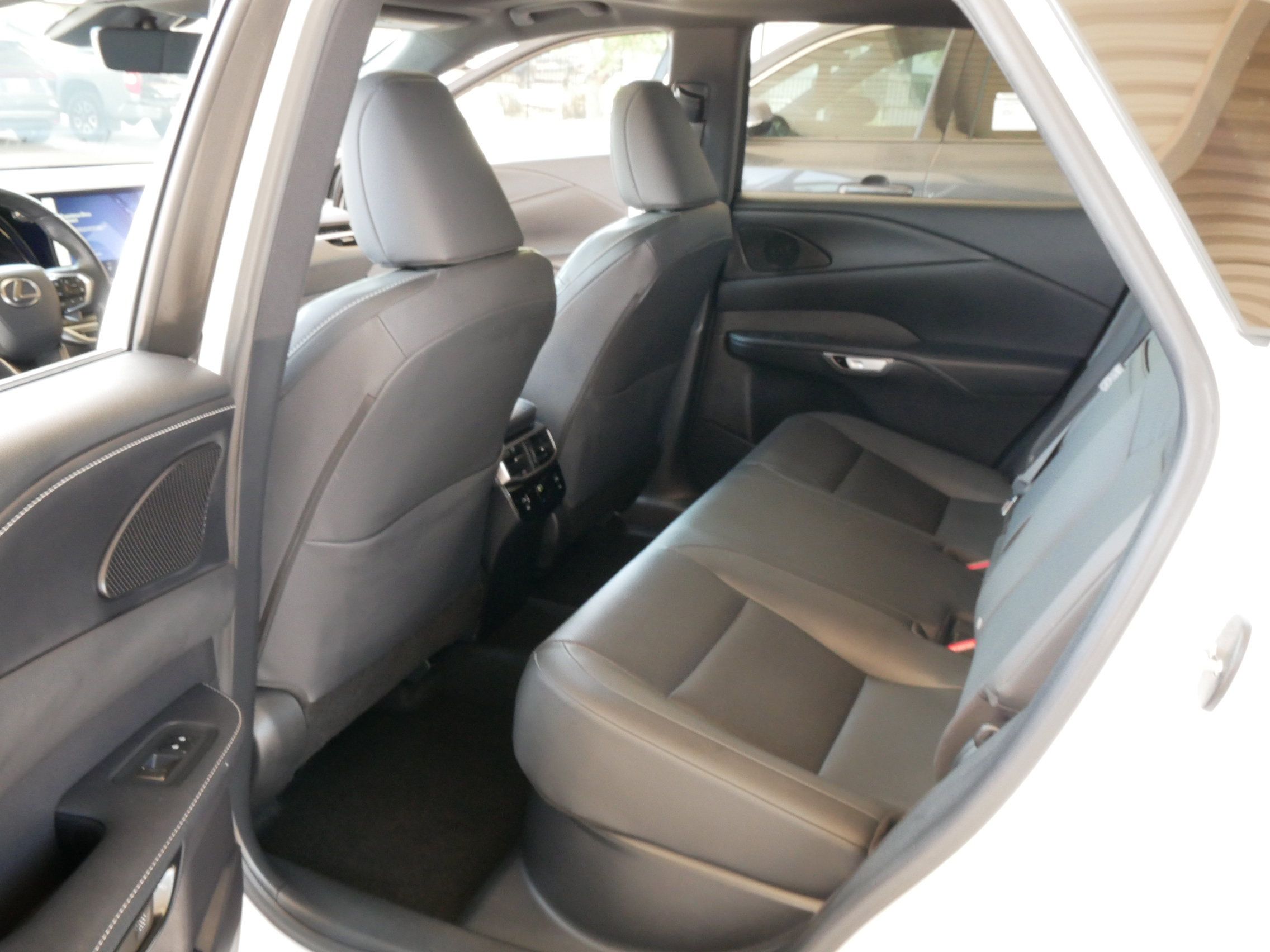 Used 2023 Lexus RX 350 Premium FWD image 22