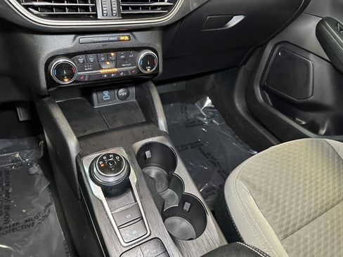 Used 2022 Ford Escape SE w/ Convenience Package image 29