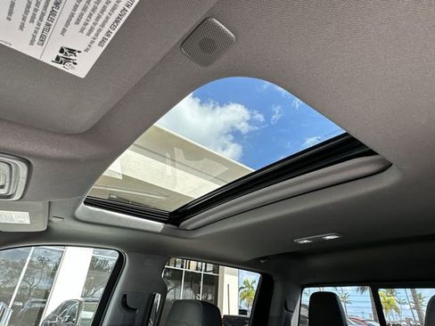 Certified 2021 GMC Sierra 1500 Denali w/ Denali Premium Package image 13