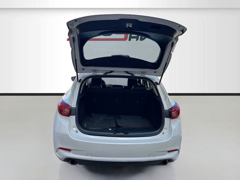 Used 2017 MAZDA MAZDA3 Grand Touring w/ Premium Equipment Package image 27