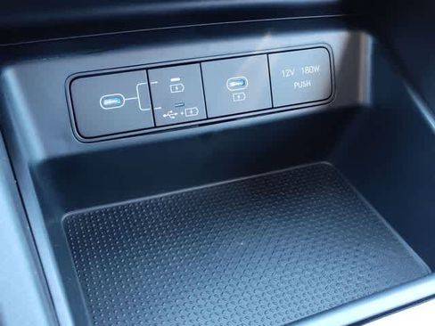 New 2026 Hyundai Tucson SE image 23