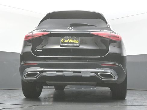 Used 2023 Mercedes-Benz GLC 300 4MATIC w/ Exclusive Trim Package image 45