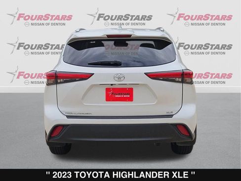 Used 2023 Toyota Highlander XLE FWD image 5