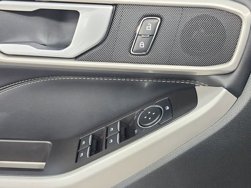Used 2024 Ford Explorer XLT w/ Equipment Group 202A image 30
