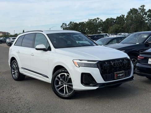 New 2026 Audi Q7 2.0T Premium Plus AWD/4WD image 3