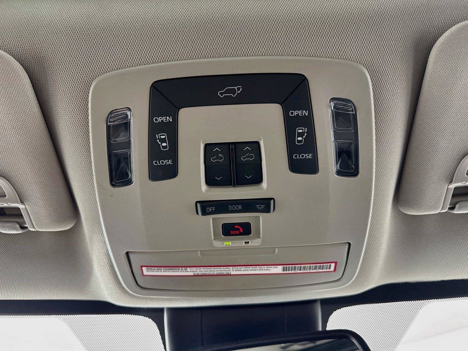 Certified 2026 Toyota Sienna XLE FWD image 24