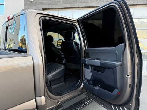 Used 2023 Ford F350 Lariat w/ Black Appearance Package image 23