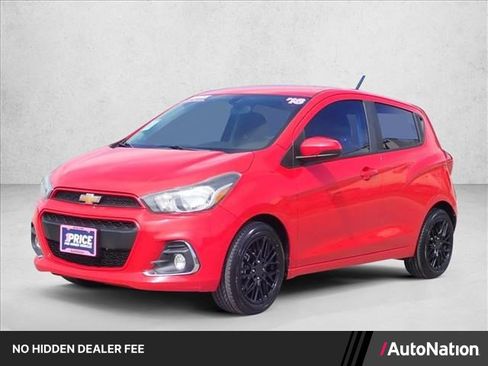 Used 2018 Chevrolet Spark LT FWD image 1
