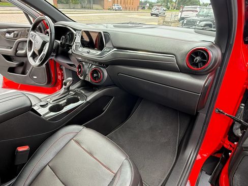 Used 2020 Chevrolet Blazer RS FWD image 23