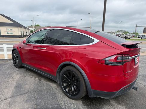 Used 2017 Tesla Model X 75D AWD/4WD image 37