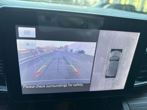 Used 2020 Ford Explorer Limited image 38