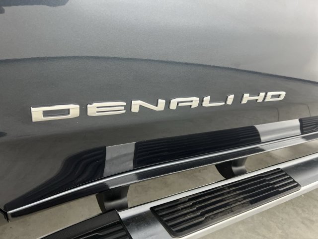 Certified 2020 GMC Sierra 2500 Denali w/ Denali Ultimate Package AWD/4WD image 33