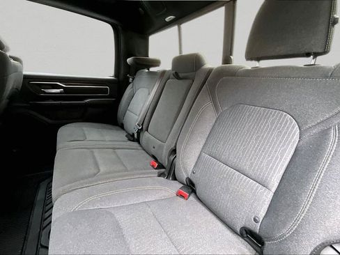Used 2019 RAM 1500 Big Horn AWD/4WD image 20
