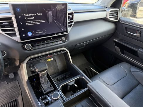 Used 2023 Toyota Tundra Limited image 27