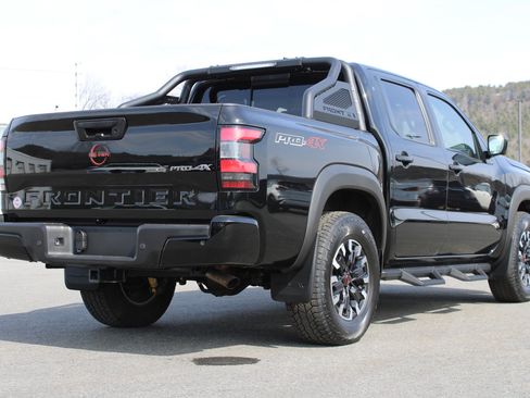 Used 2023 Nissan Frontier PRO-4X w/ Pro Convenience Package AWD/4WD image 7