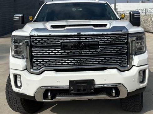 Used 2020 GMC Sierra 2500 Denali w/ Denali Ultimate Package image 2