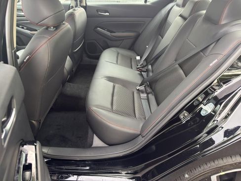 New 2025 Nissan Altima 2.5 SR image 28