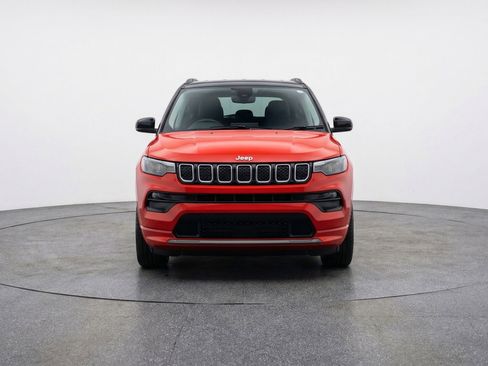 Used 2025 Jeep Compass Limited image 2