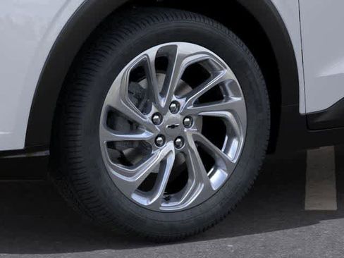 New 2027 Chevrolet Bolt LT FWD image 9