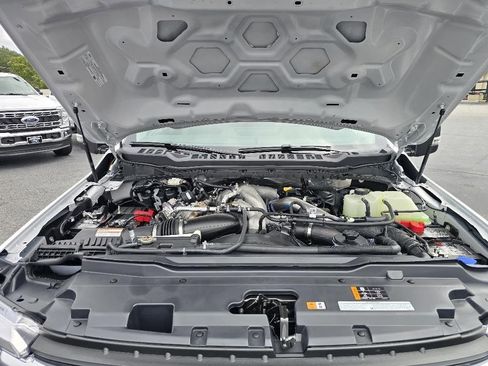 New 2026 Ford F450 XLT w/ XLT Value Package image 27