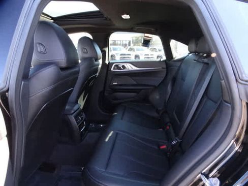 Used 2025 BMW M440i w/ Premium Package image 20