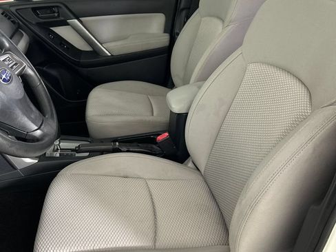 Used 2015 Subaru Forester 2.5i w/ Alloy Wheel Package AWD/4WD image 12