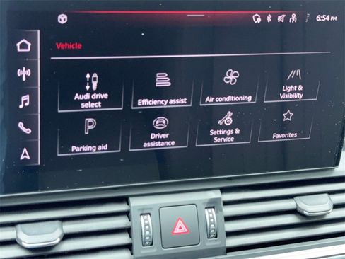 Used 2022 Audi Q5 2.0T Premium image 25