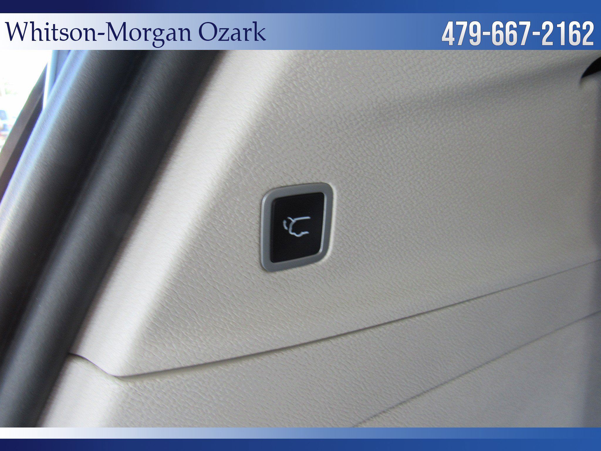 Used 2022 Chrysler Voyager LX FWD image 29
