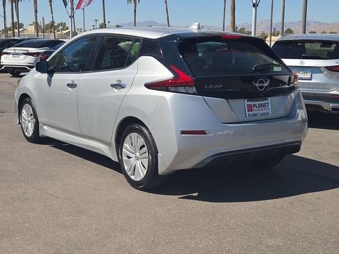 Certified 2025 Nissan Leaf S FWD image 8