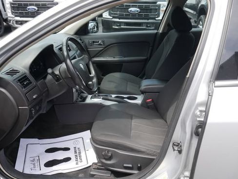 Used 2011 Mercury Milan w/ 102A Rapid Spec Order Code FWD image 2