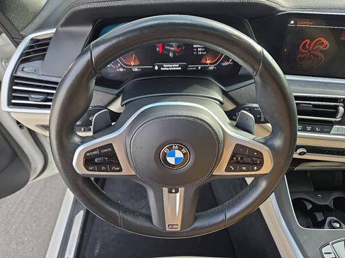 Certified 2022 BMW X5 xDrive40i w/ M Sport Package image 21